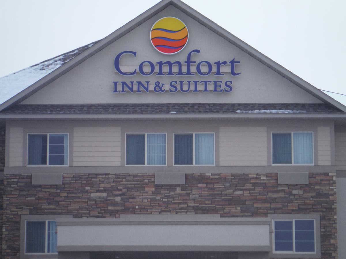 Comfort Inn & Suites - Chisago City Exterior photo